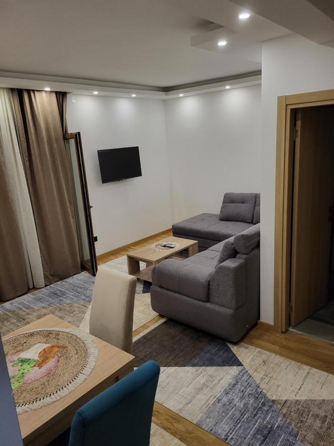 Lux Apartmani Bajova Цетине Экстерьер фото